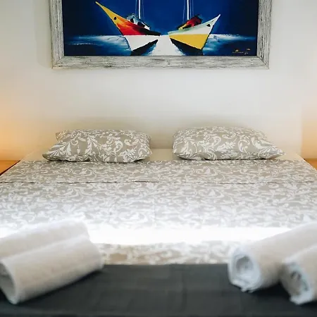 Wonderful Flats With Pool By Host Wise Albufeira