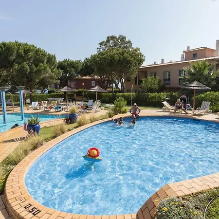 Wonderful Flats With Pool By Host Wise Apartment *