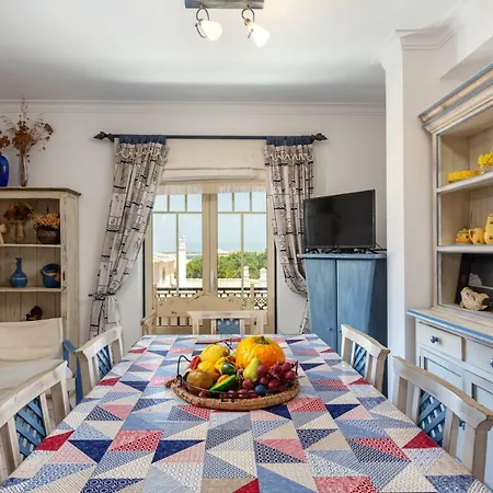Wonderful Flats With Pool By Host Wise Apartment *