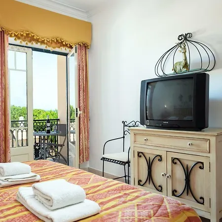 Wonderful Flats With Pool By Host Wise * Albufeira