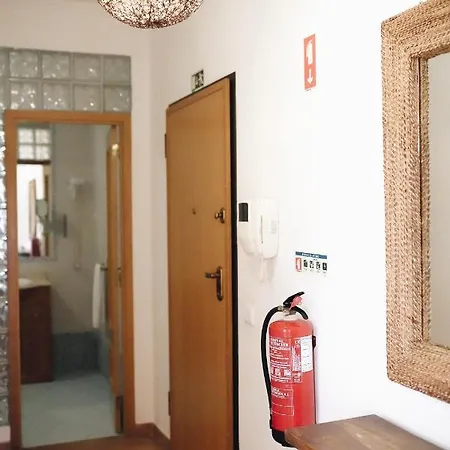 Apartamento Wonderful Flats With Pool By Host Wise