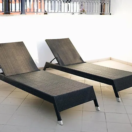 Apartamento Wonderful Flats With Pool By Host Wise